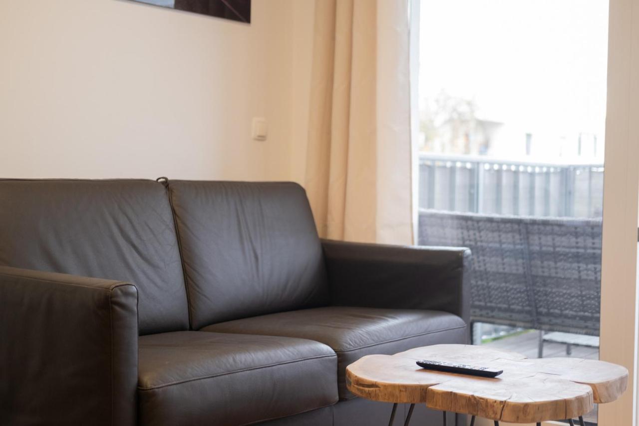 Modern Apartment W/ Cozy Balcony Near City Center Wien Exteriör bild